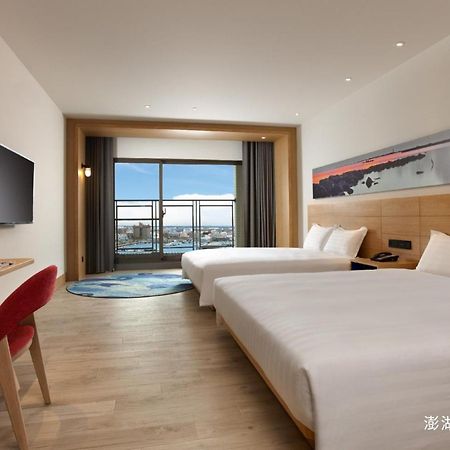 Discovery Hotel Magong Esterno foto