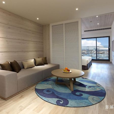 Discovery Hotel Magong Esterno foto
