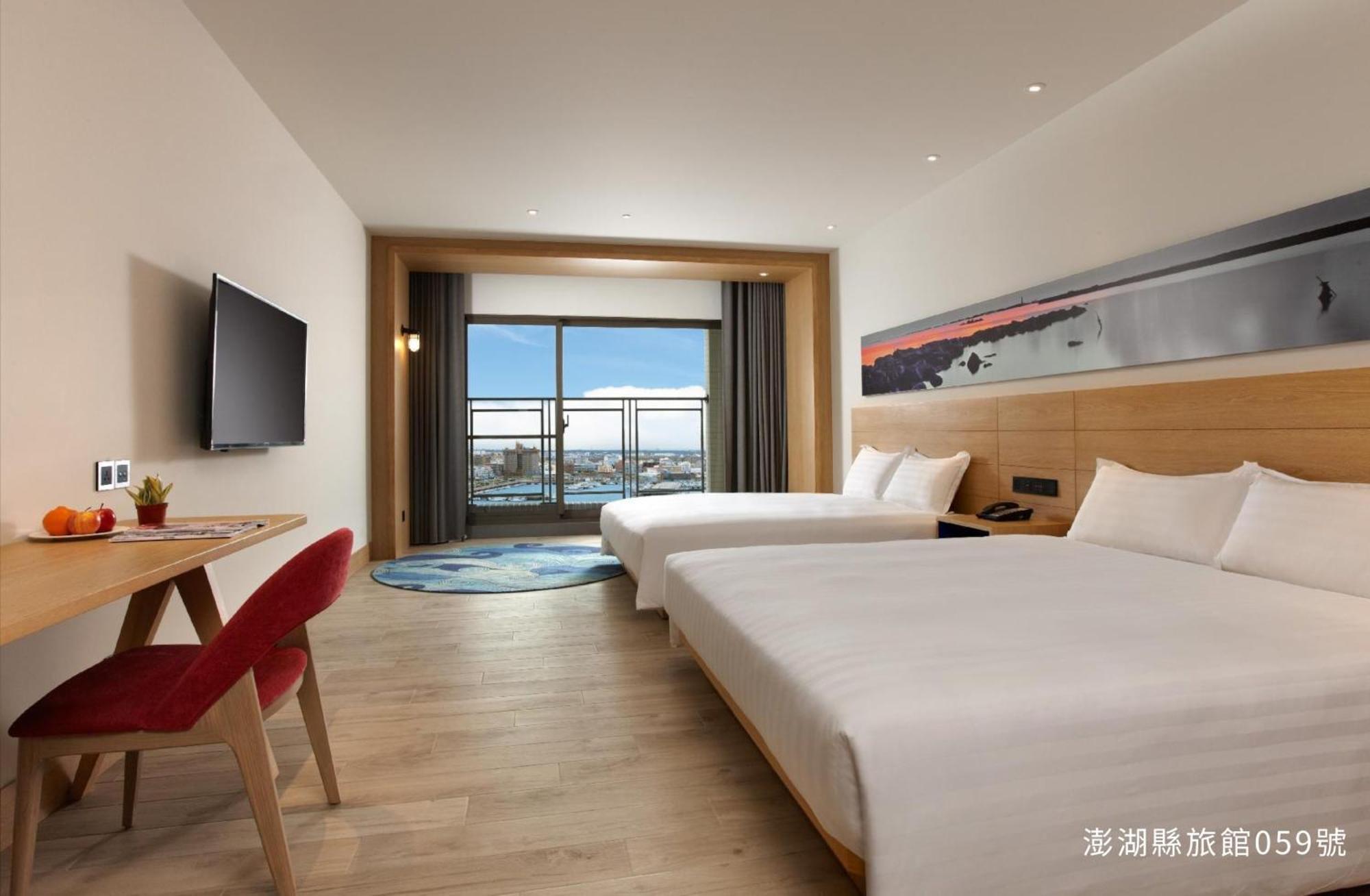 Discovery Hotel Magong Esterno foto