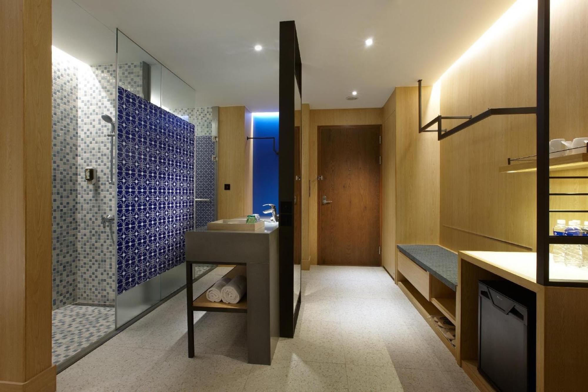 Discovery Hotel Magong Esterno foto