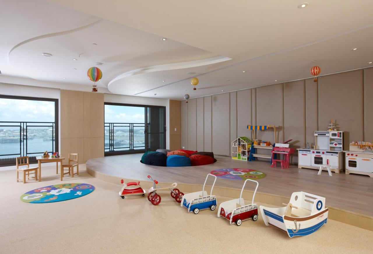 Discovery Hotel Magong Esterno foto